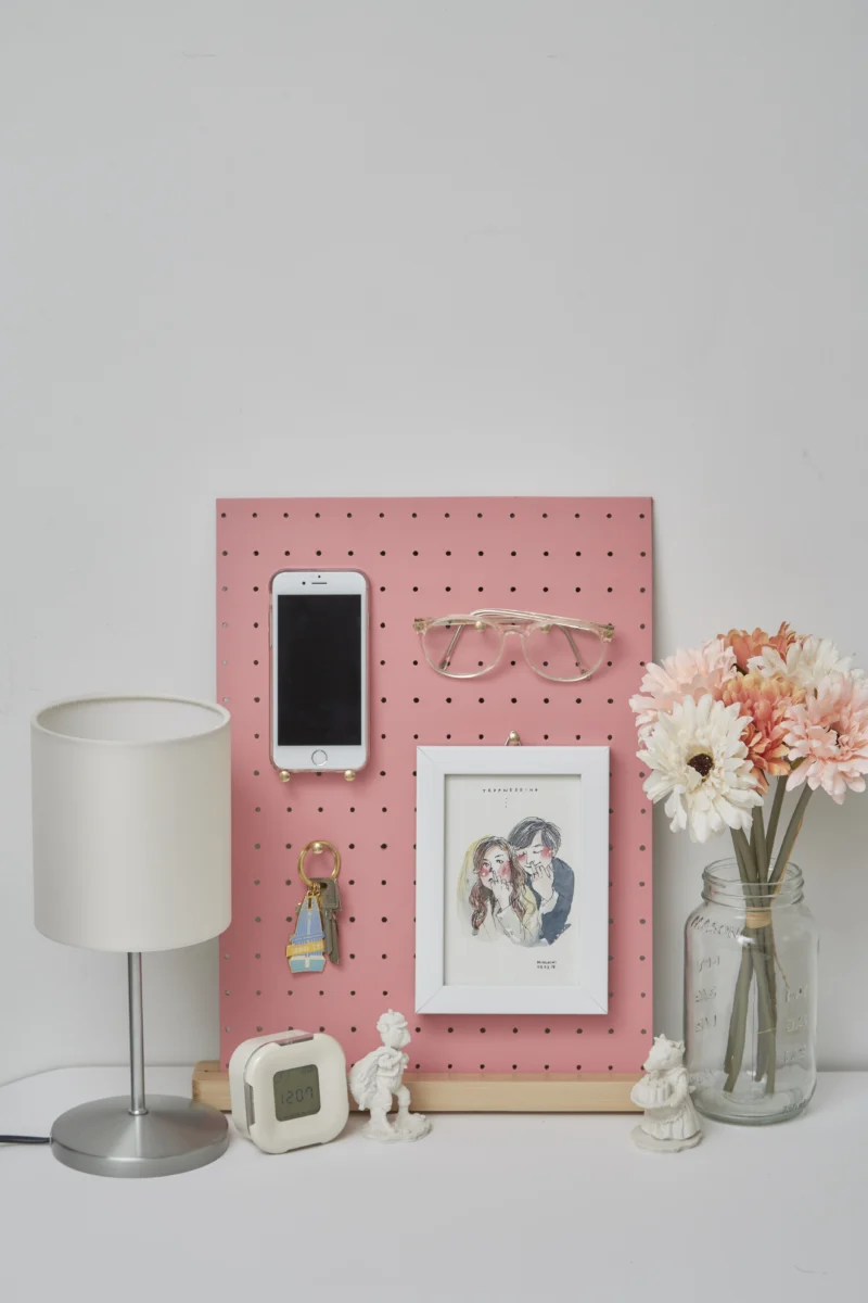 pegboard-setA-bedroom1
